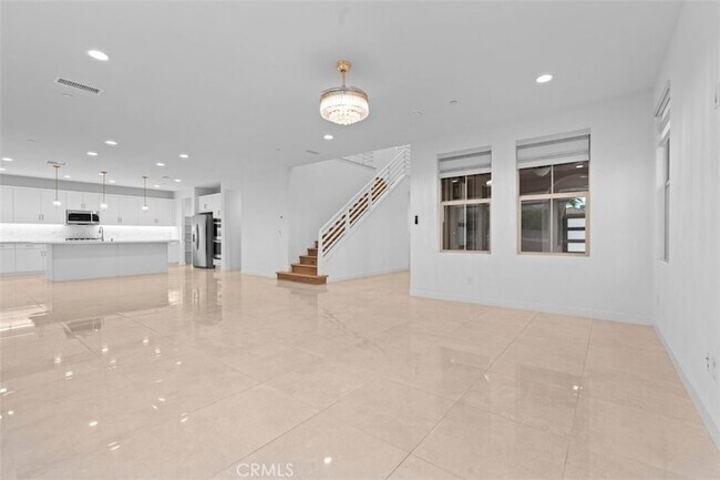 Building Photo - 35963 Bertain Dr