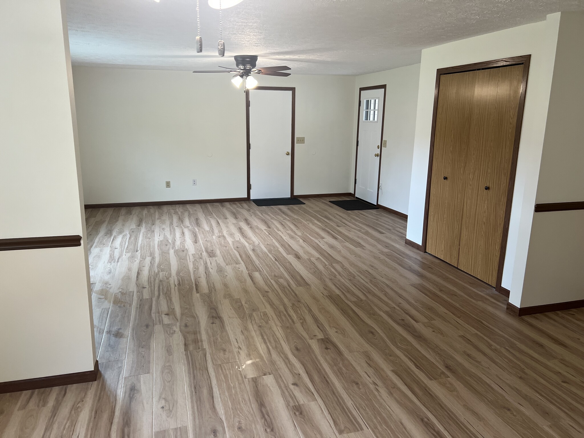 Living Room - 5633 Opal St
