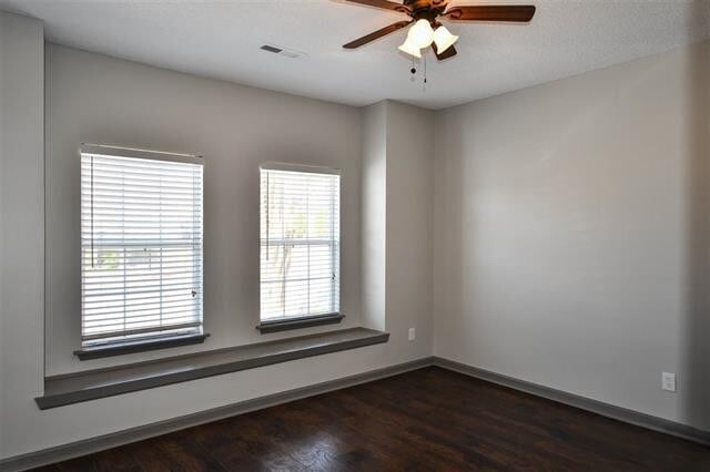 Building Photo - 101 Bridle Trace Ln