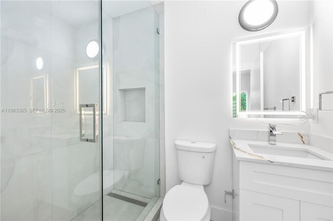 Building Photo - 2121 NW 45th St