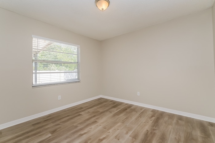 Building Photo - 8431 Duval Dr