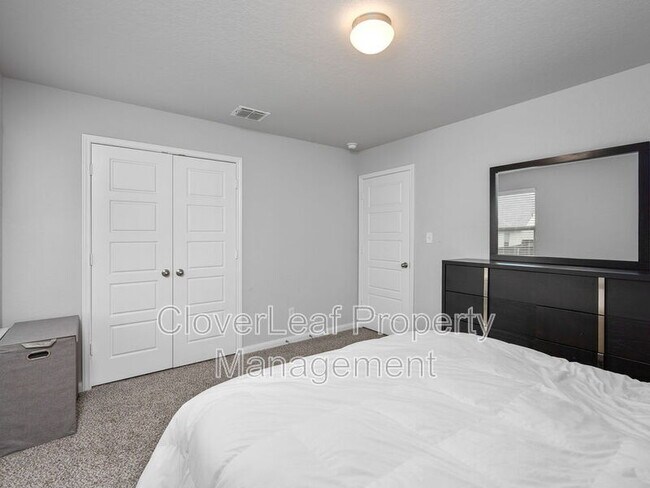 Building Photo - 6727 Comanche Post