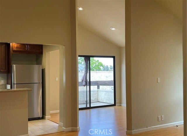 Building Photo - 222 N Rose St