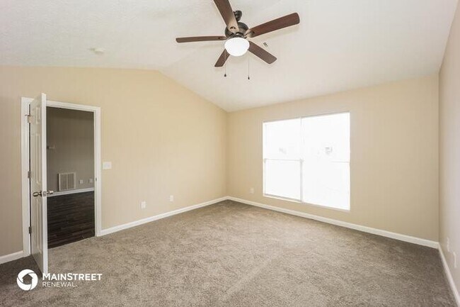 Building Photo - 9459 SLEEPY HOLLOW LN, JONESBORO, GA 30238