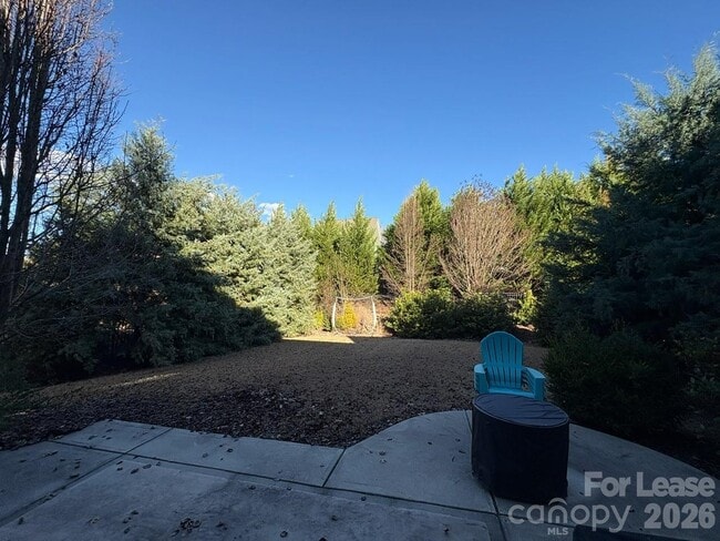 Building Photo - 1055 Delridge St