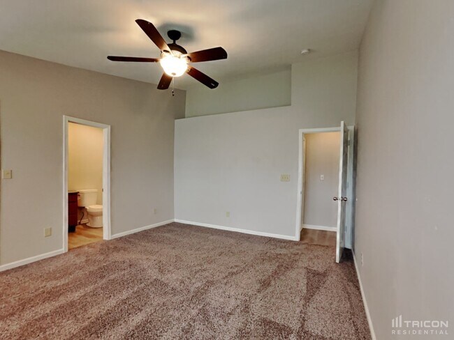 Building Photo - 1267 Niagara Ln