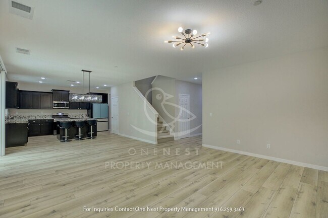 Building Photo - Brand new-4 bedroom, loft, 3 bathroom - Li...