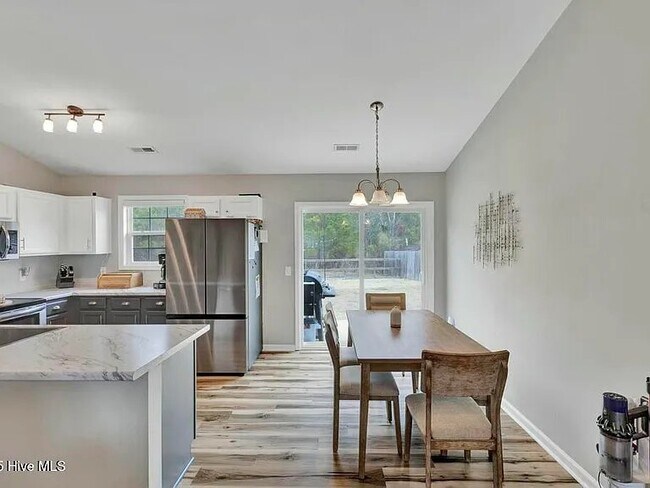 Building Photo - 187 Ashbury Park Ln