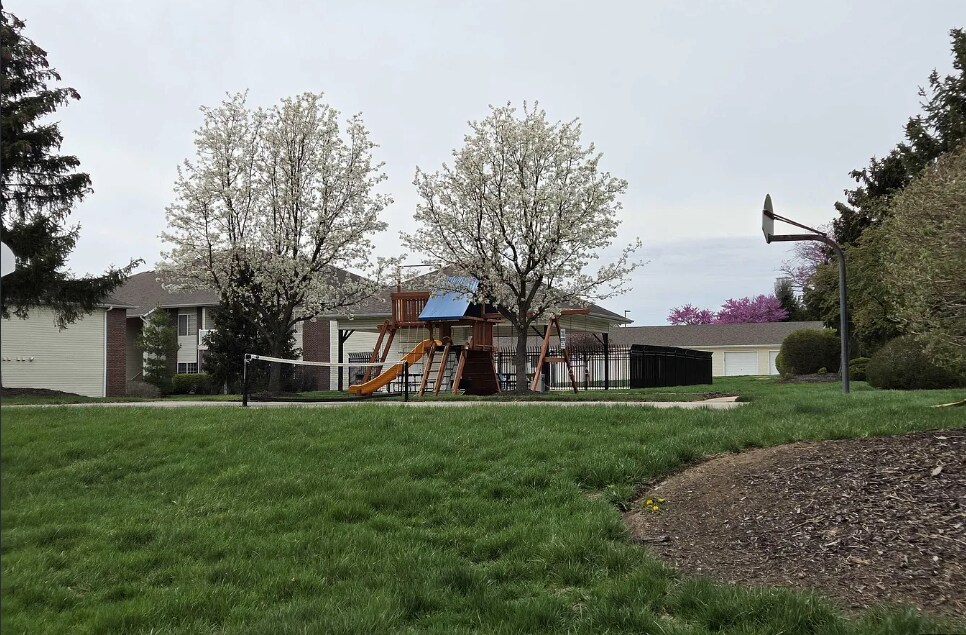 Building Photo - 1115 Kennesaw Ridge Rd