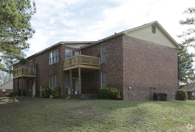 Building Photo - 7101 Cross Tie Dr