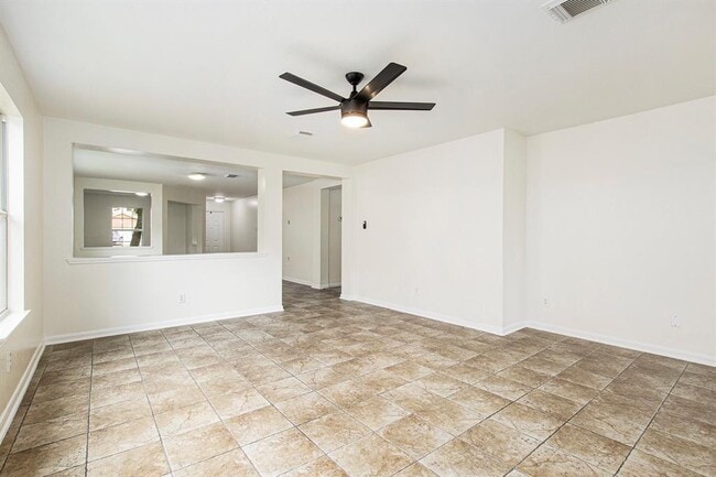 Building Photo - 7719 Serene Wood Ln