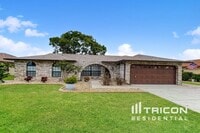 Building Photo - 6050 Fall River Dr
