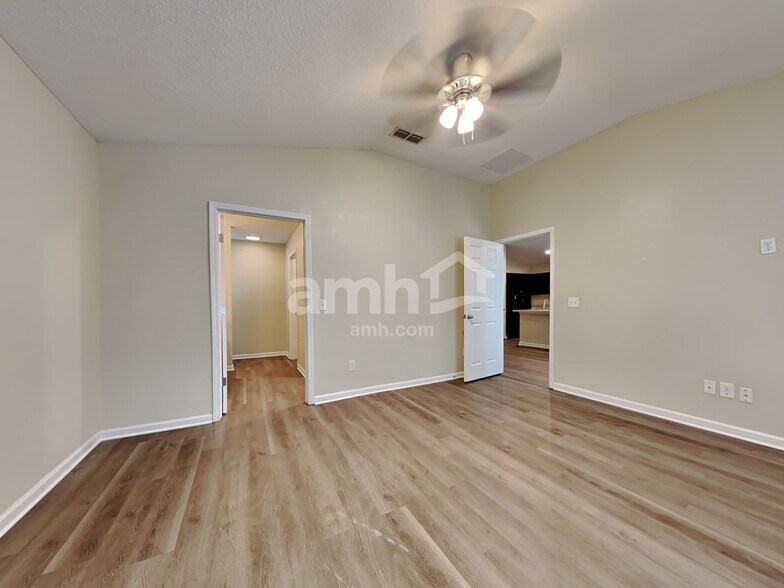 Building Photo - 6090 Sage Willow Way