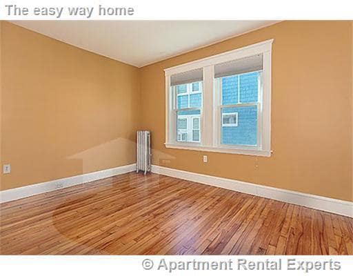 Building Photo - 67 Fairfax St