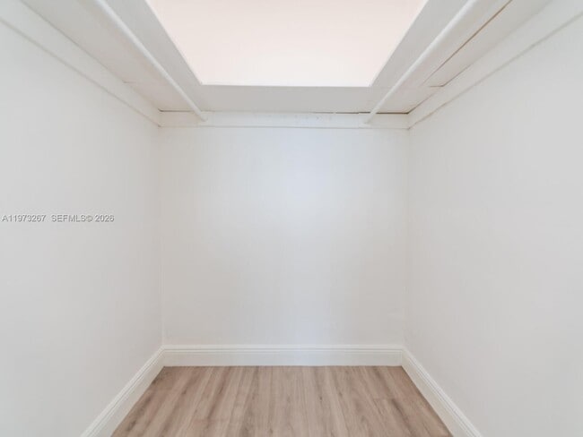 Building Photo - 1200 West Ave