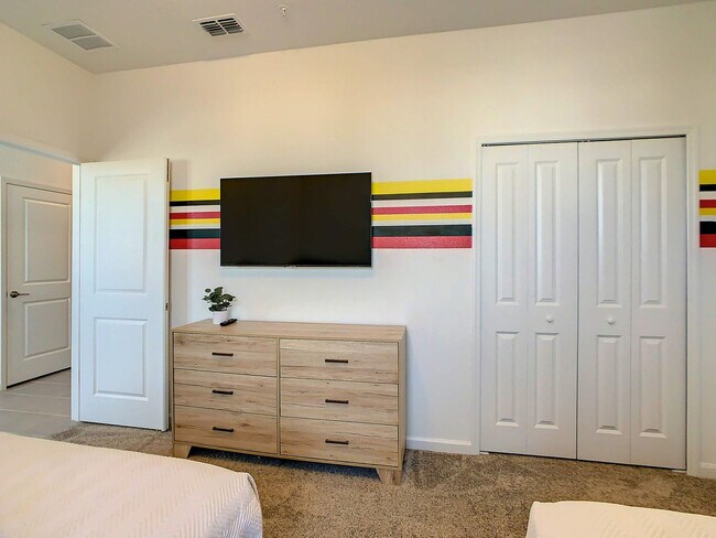 Building Photo - 8851 Cabot Cliffs Dr