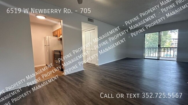 Building Photo - 6519 W Newberry Rd