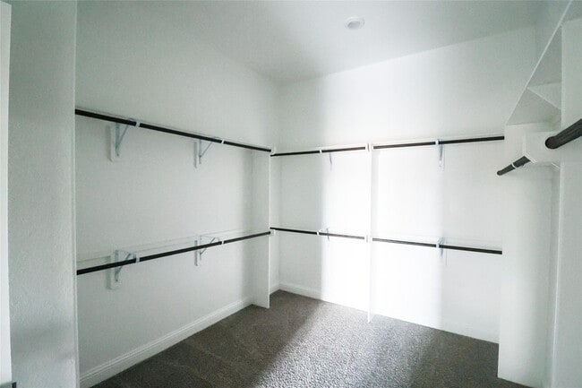 Building Photo - 10106 Water Harbor Dr