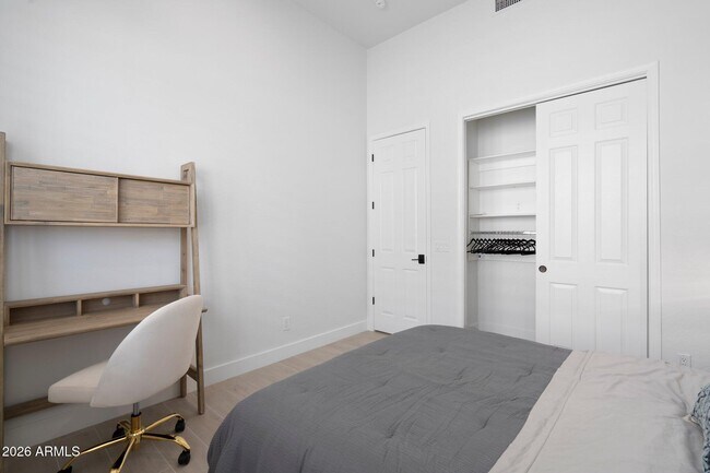 Building Photo - 21355 N 77th Pl