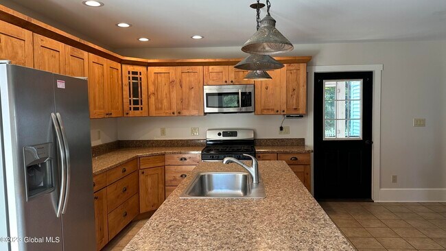 Building Photo - 234 Colebrook Rd