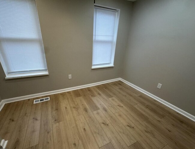 Building Photo - 1961 N Croskey St