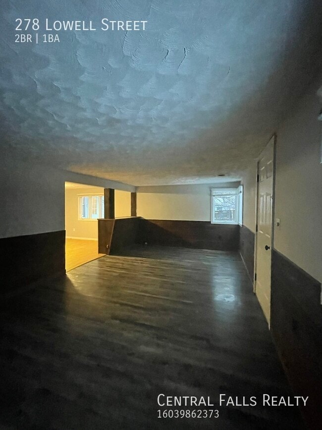 Building Photo - 278 Lowell St