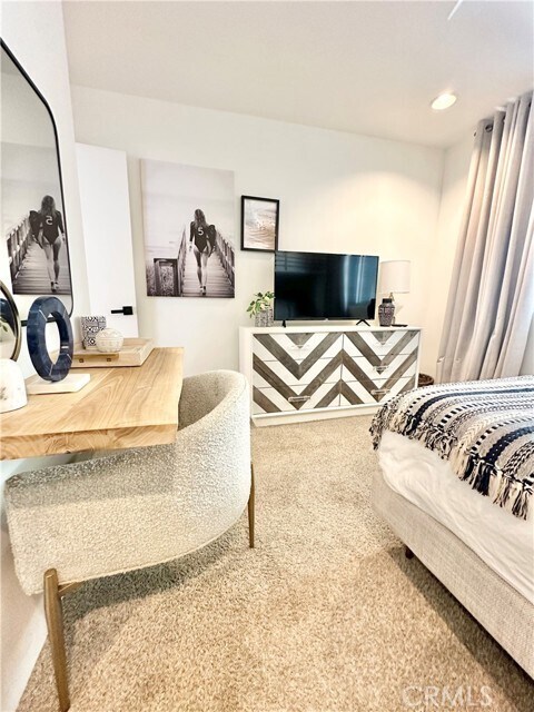 Building Photo - 1585 S Coast Hwy