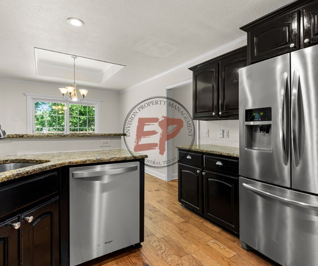 Building Photo - 14045 Shadow Grove Cir