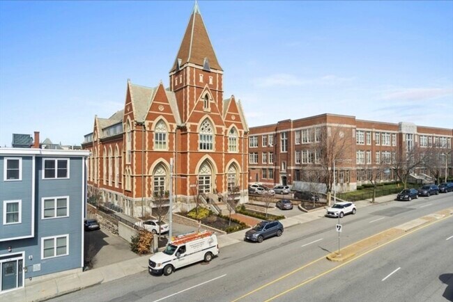 Building Photo - 1 Telegraph St