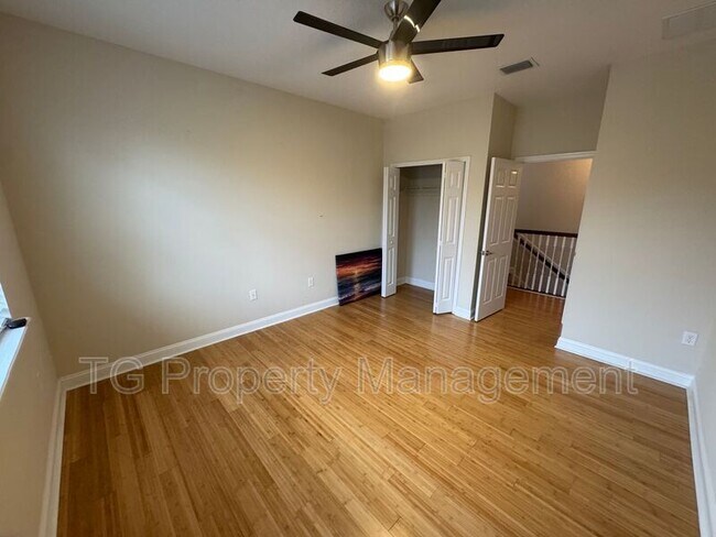 Building Photo - 14420 Serenoa Dr