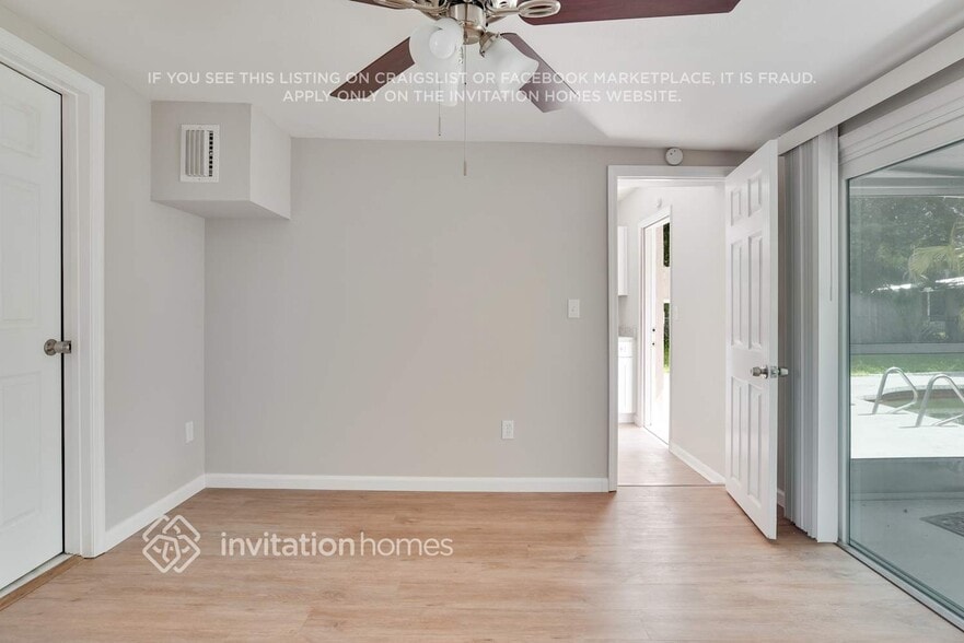 Building Photo - 1111 Hastings Dr