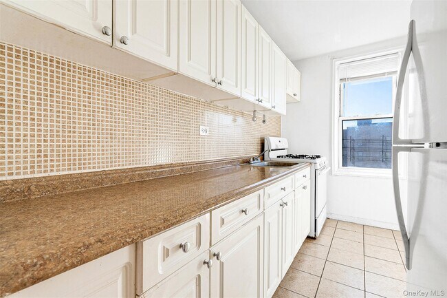 Building Photo - 62-59 108th St