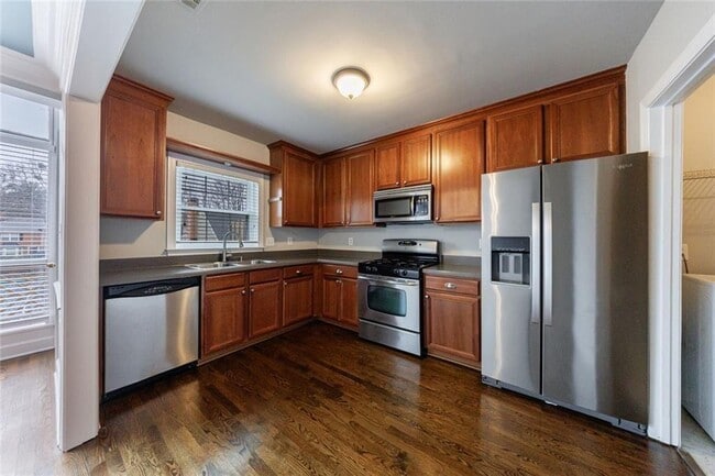 Building Photo - 125 Mt Vernon Cir