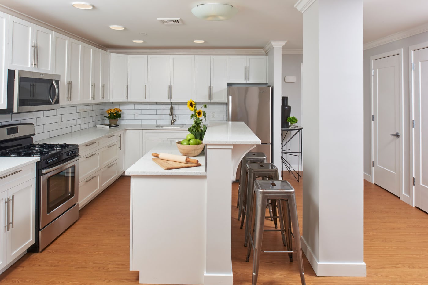 Building Photo - Belden Square