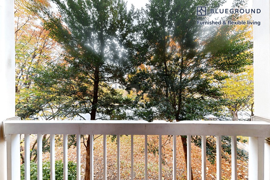 Building Photo - 1563 Onyx Dr