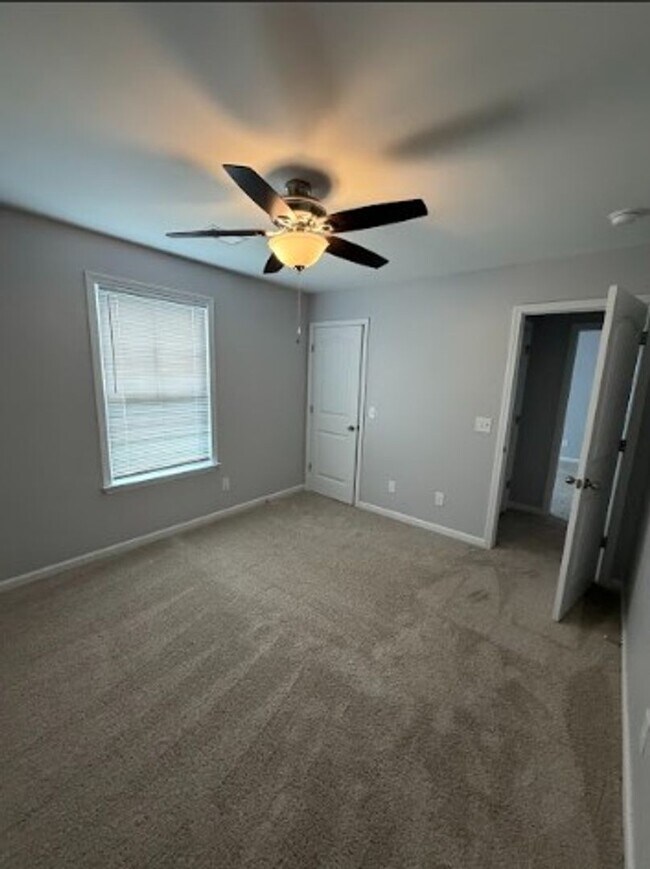 Building Photo - Newly Renovated Single Family Home | 4 BR/2.5BA | Garage Attached