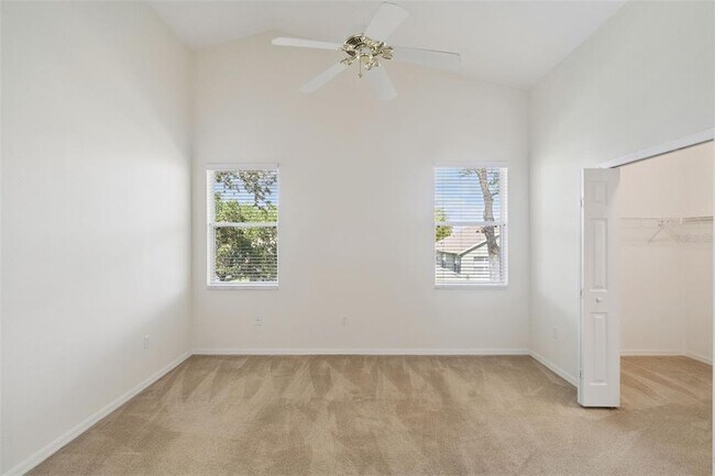 Building Photo - 771 Wolf Creek St