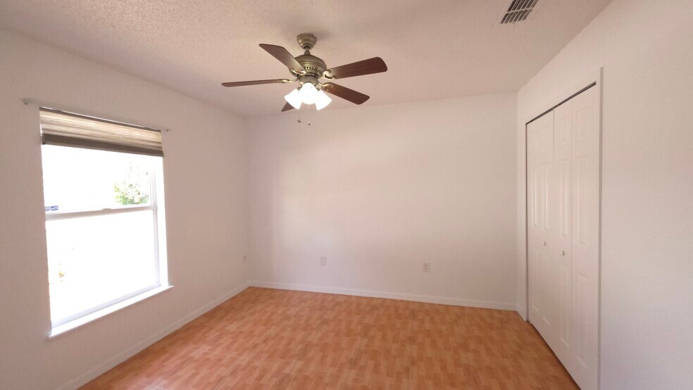 Building Photo - 1699 Landfair Ave