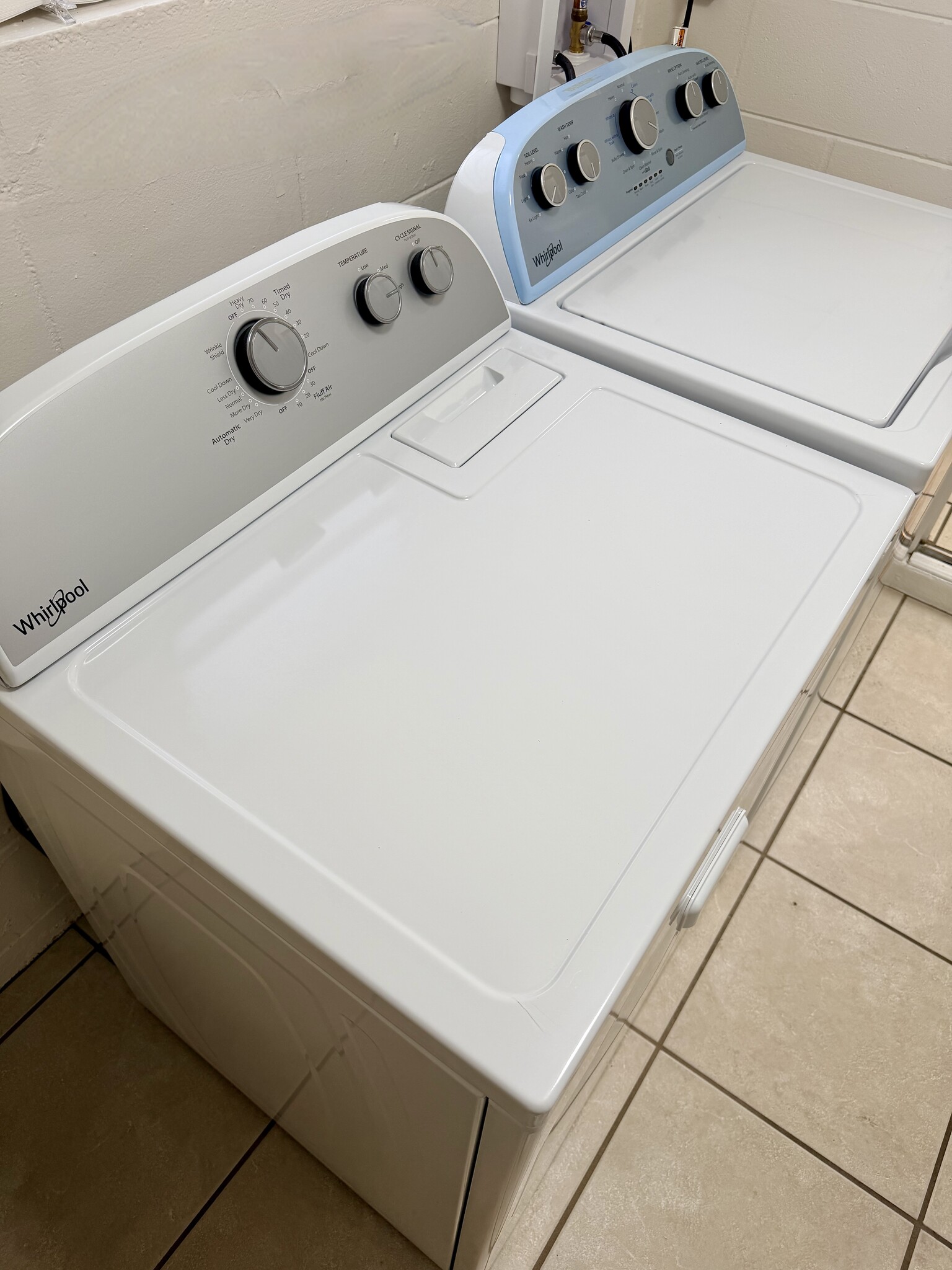 brand new washer dryer - 912 La Salle Ave