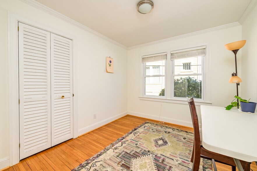 Building Photo - 306 Horace Mann Ave