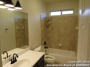 Building Photo - 137 Conway Castle Dr