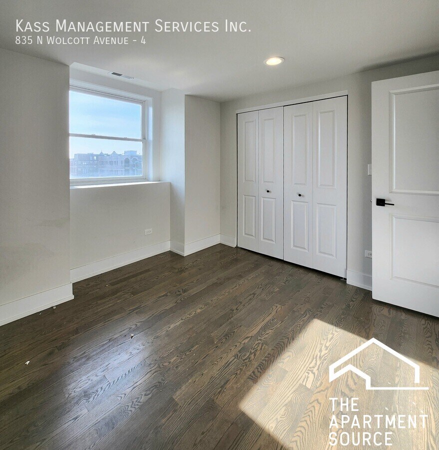 Building Photo - 843 N Wolcott Ave