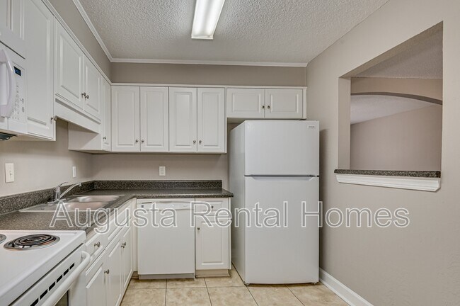 Building Photo - 4008 Wheeler Woods Rd