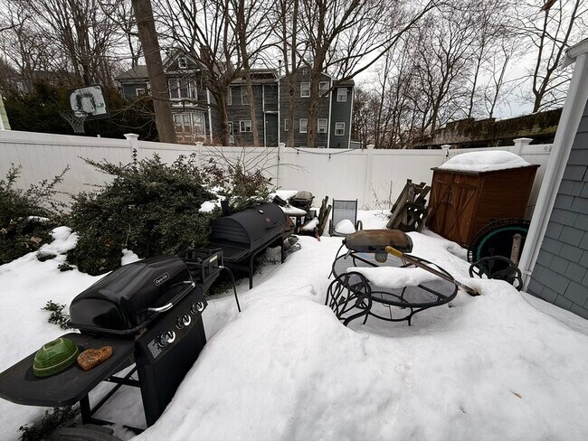 Building Photo - 7-9 Biltmore St