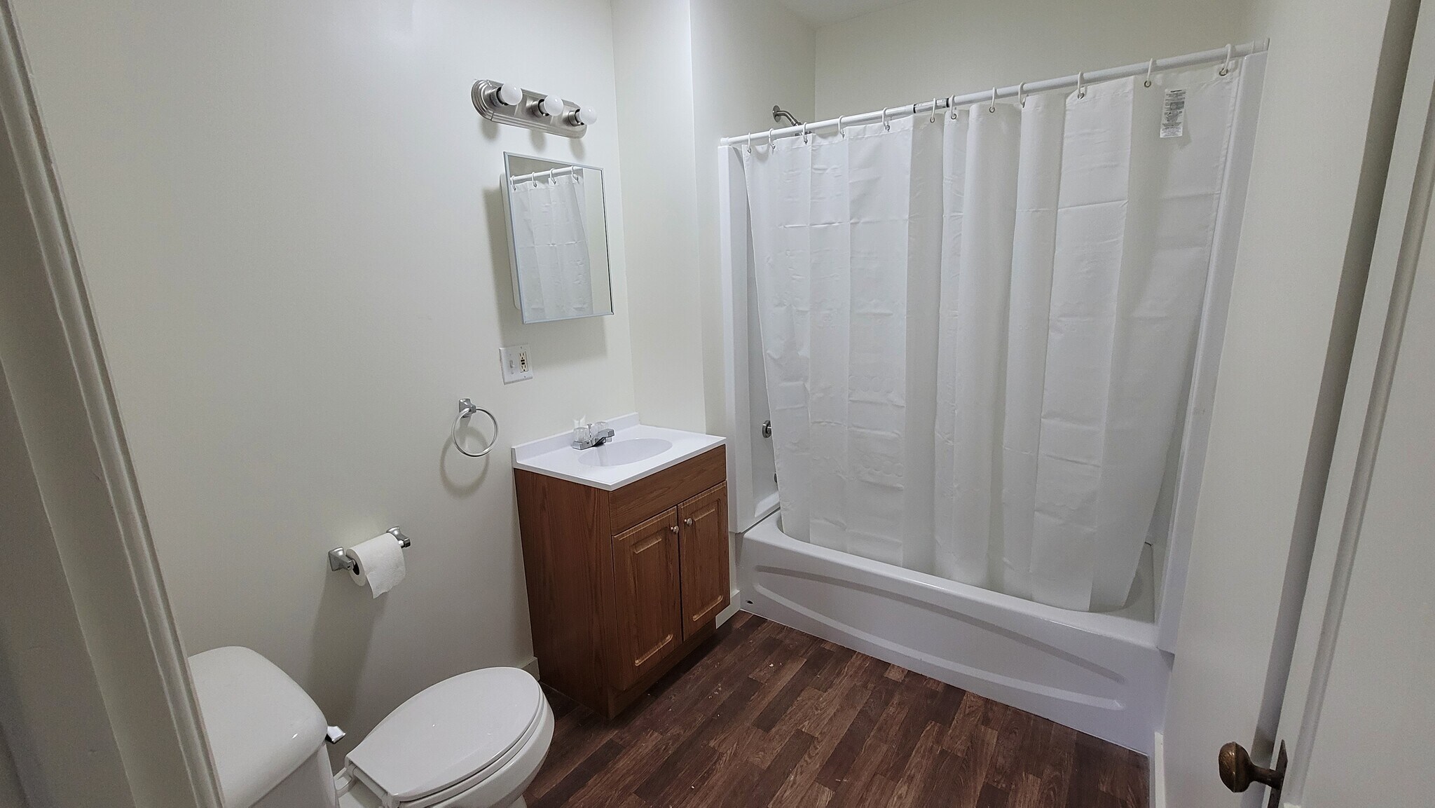 Bath Room - 128 W Main St