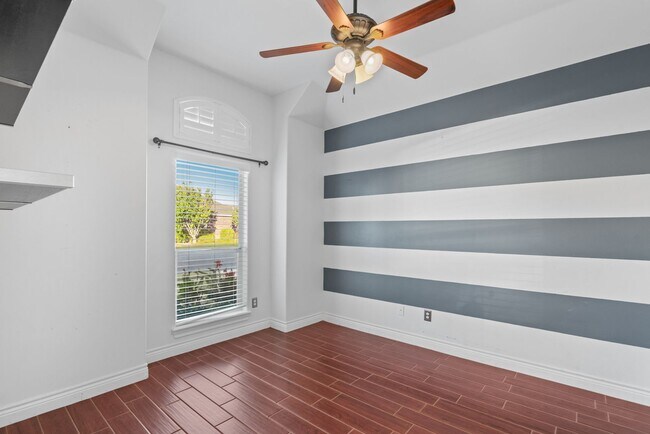 Building Photo - 5605 Allier Dr