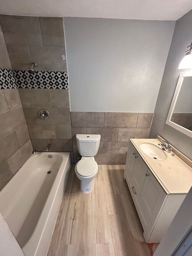 Building Photo - Interested in this home? You clearly have ...