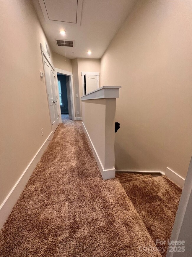 Building Photo - 3011 Citizens Ln