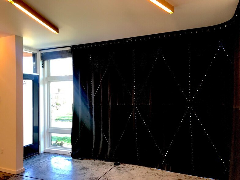 Bespoke curtain - 636 North Prospect Street