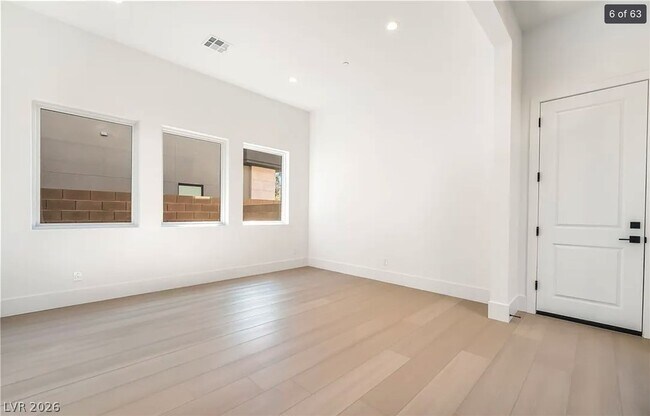 Building Photo - 4846 Shady Rdg Dr